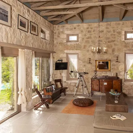 Villa Mounty Island Villas-nefeli *